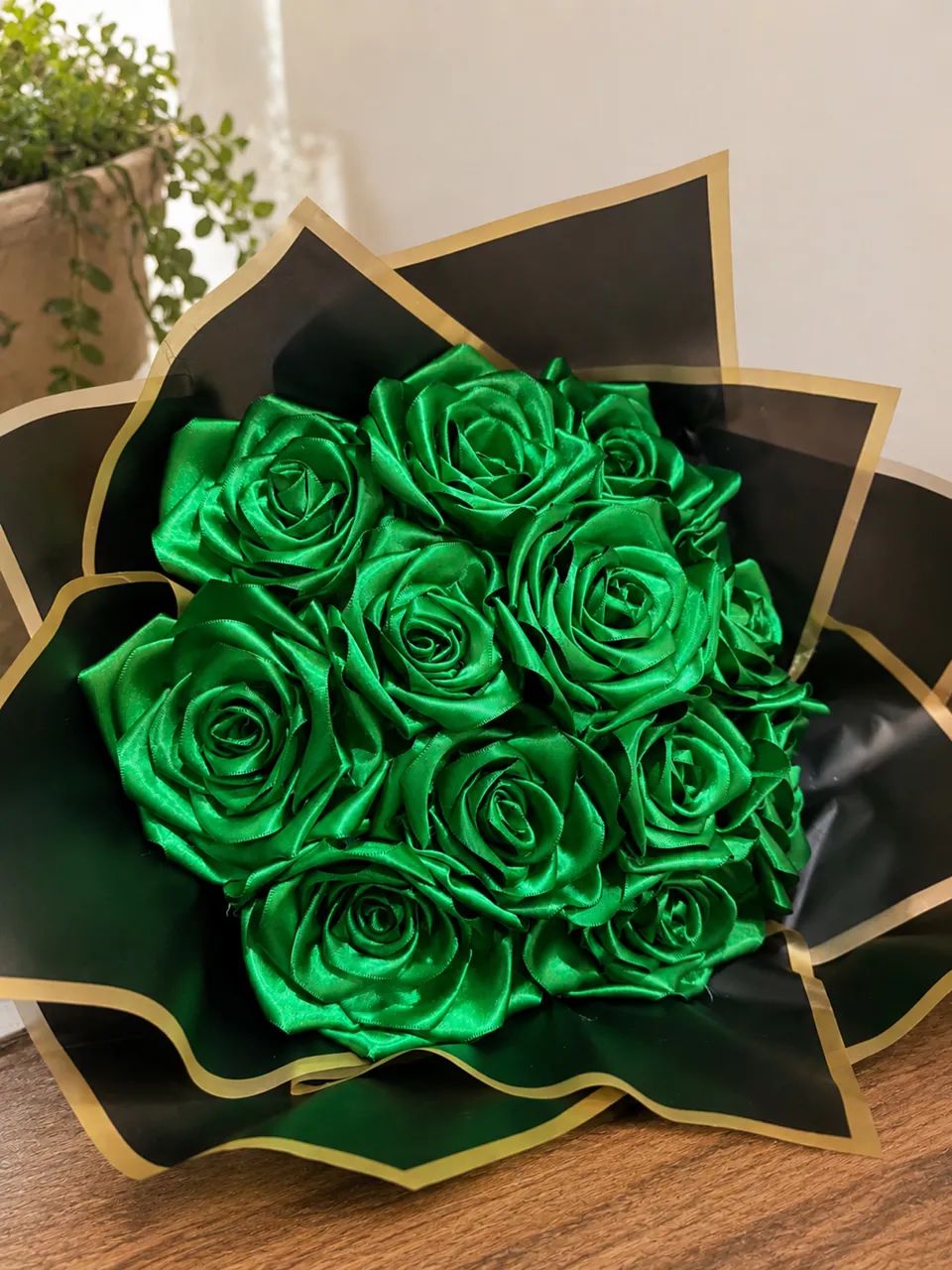     Buquês sob encomenda. Personalize cores, flores e tema! ?