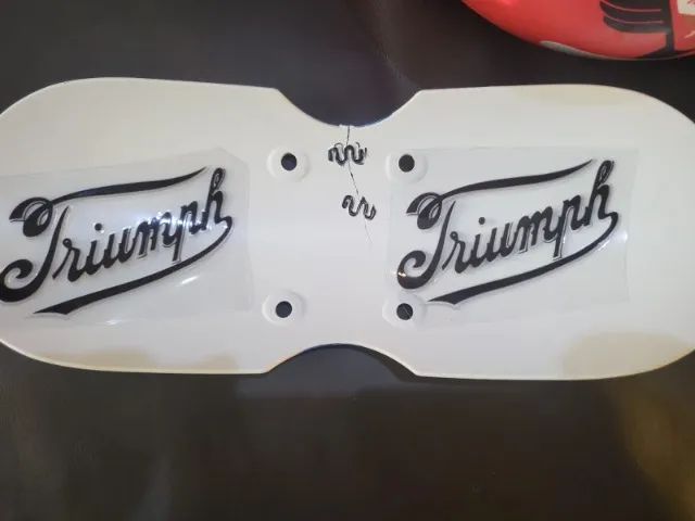 Par Adesivos Para Moto Triumph 1907 / 2025 11,3 X 5cm - Foto 5