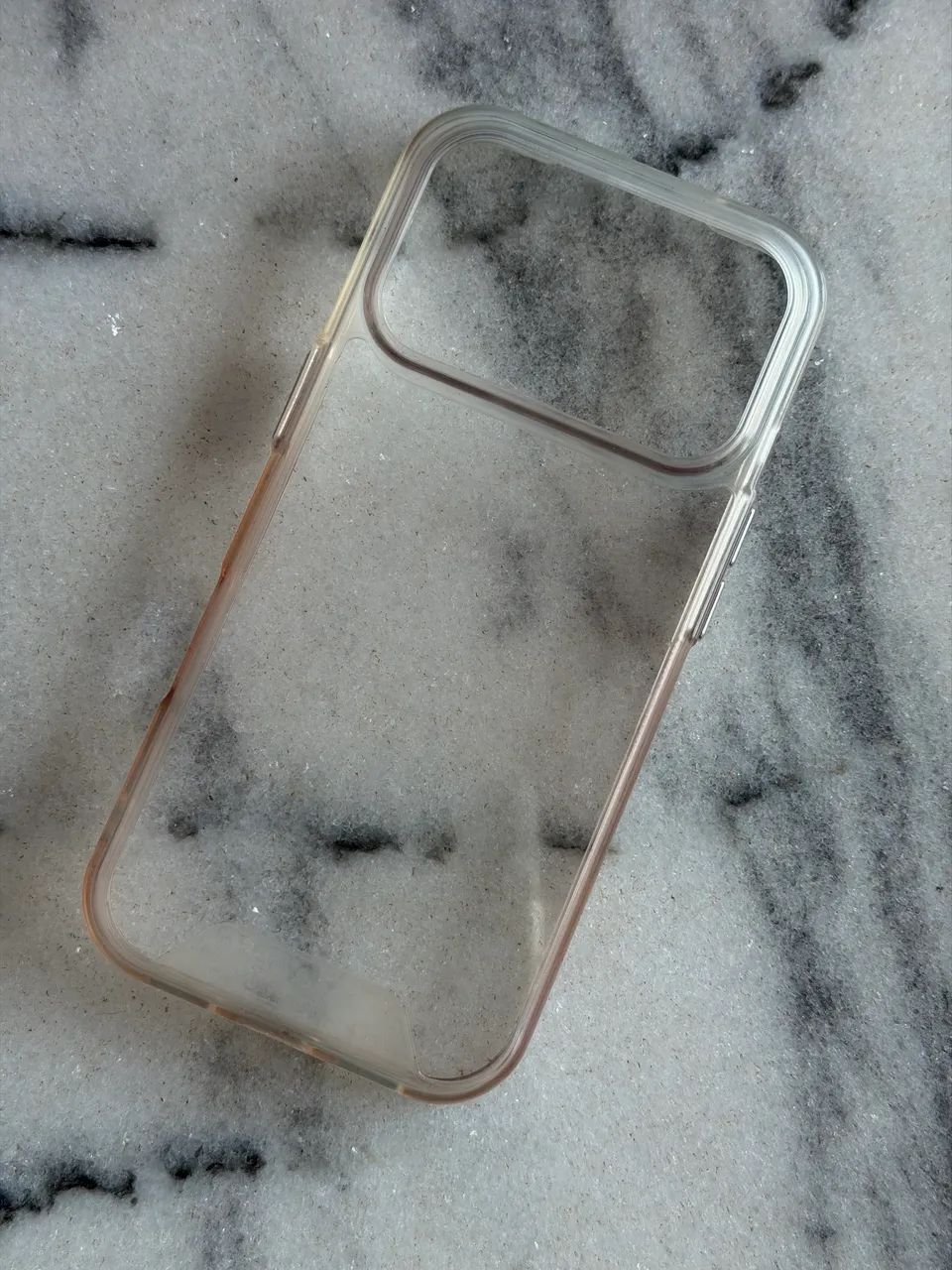 Capinha silicone Iphone 17 pro - Foto 3