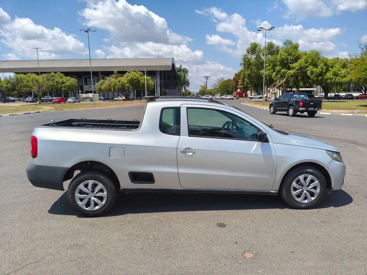 Volkswagen Saveiro 1.6 MI Total Flex 8V CE 2011 - Foto 2