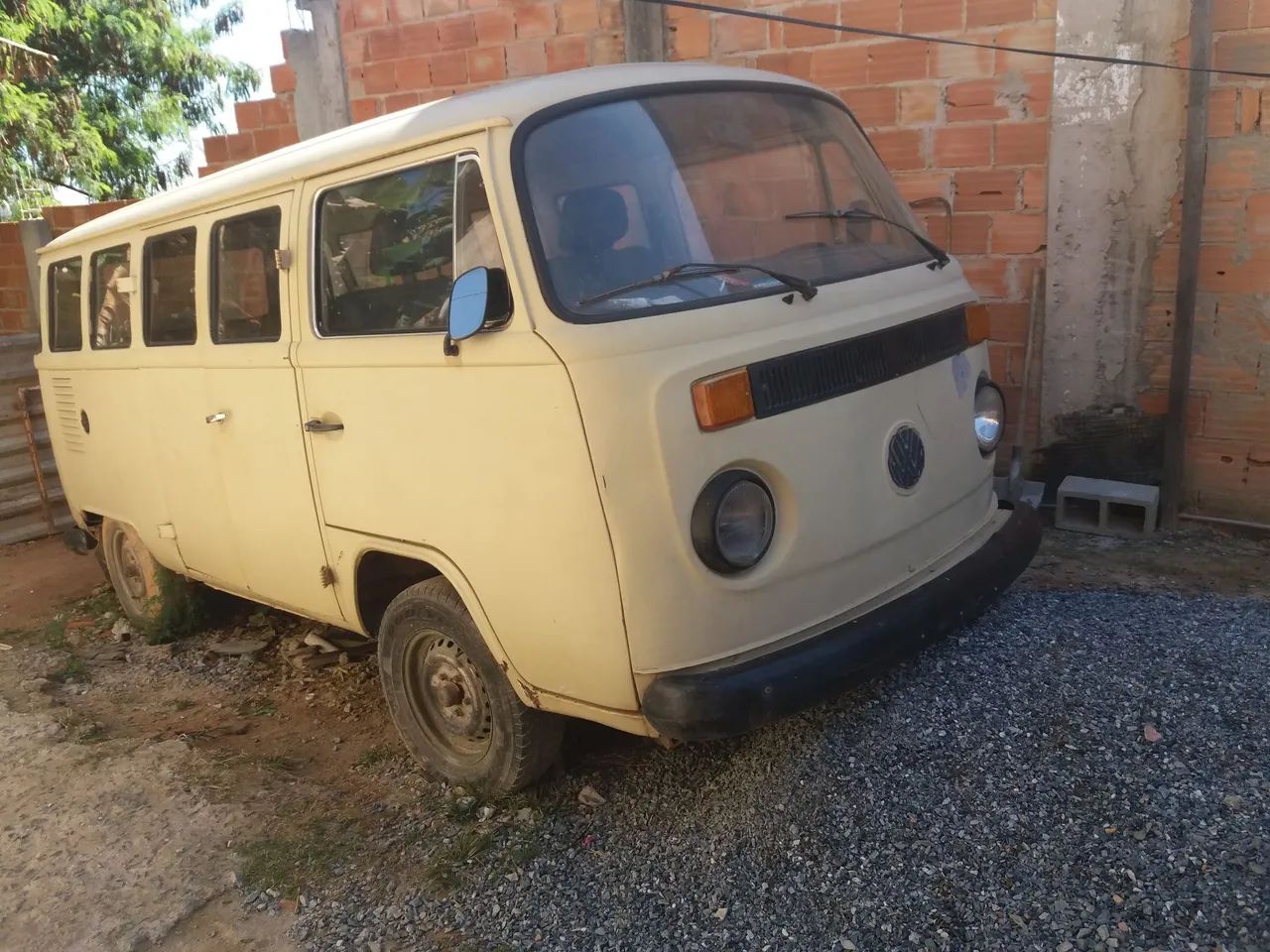 Volkswagen Kombi Standard/ Luxo/ Serie Prata 1991