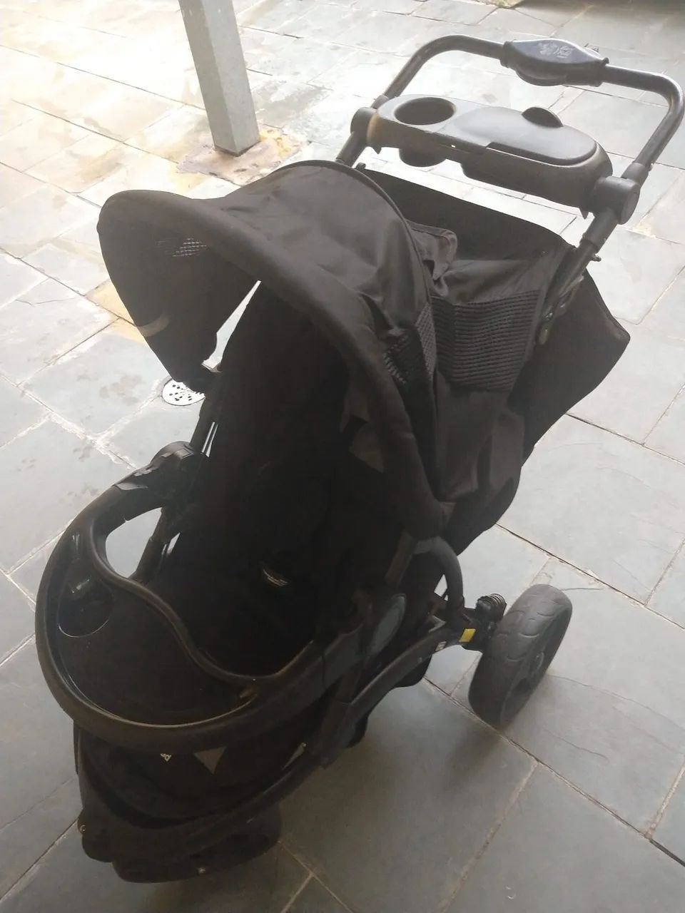 Carrinho de bebê com bebê conforto  - Foto 3