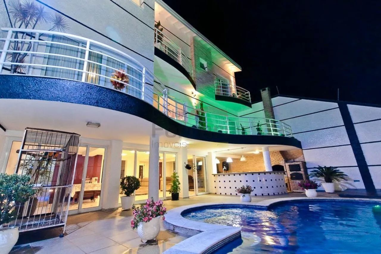 CASA PARA LOCAÇÃO NO TREMEMBE.