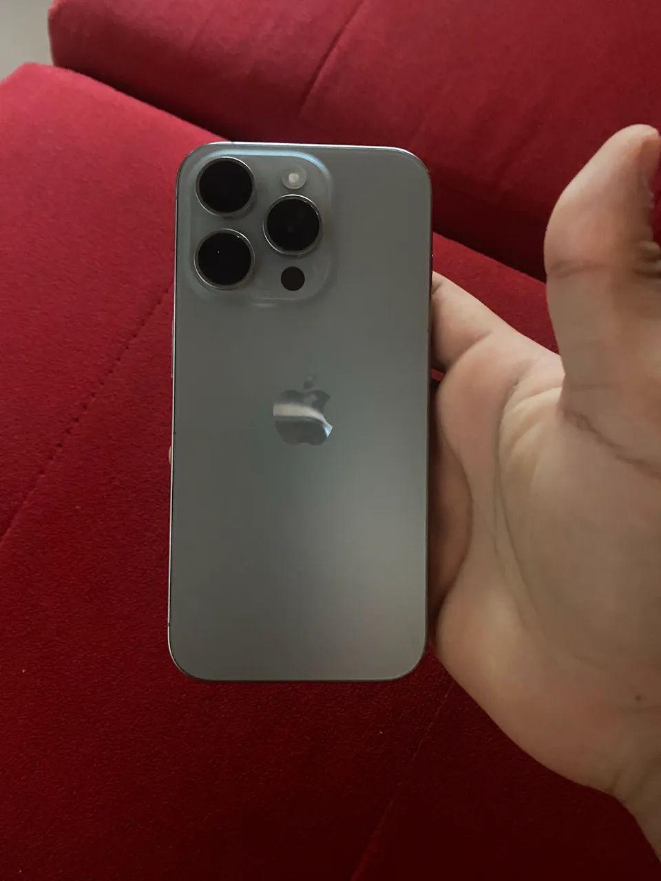 iPhone 15 pro  - Foto 2
