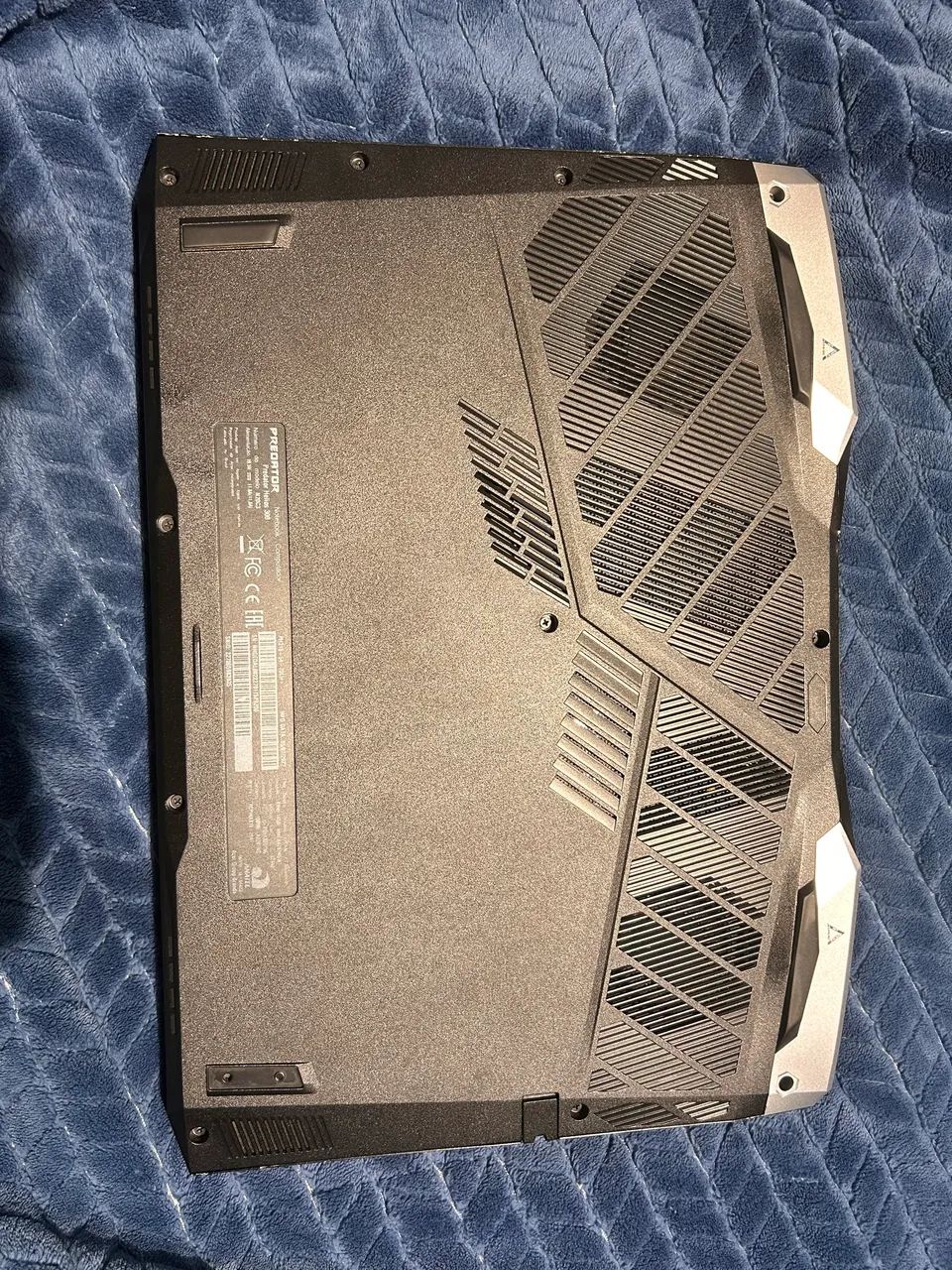  Acer Predator Helios 300 PH315-54 - Foto 4
