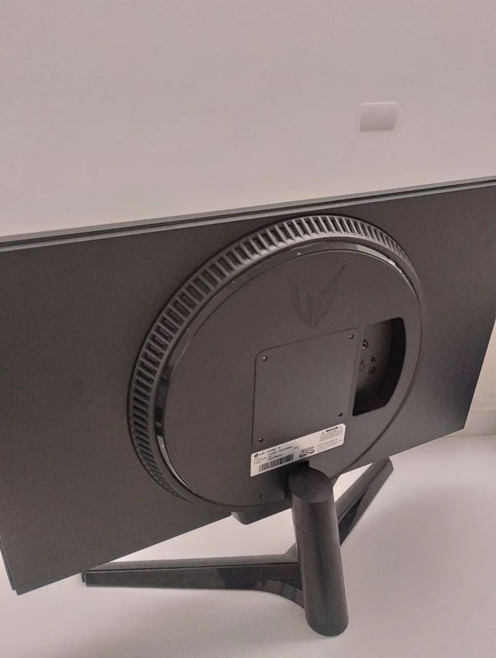 Monitor gamer LG 27" - Foto 3