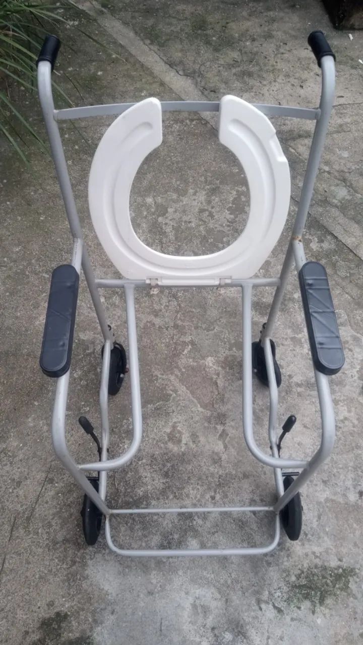 Cadeira de rodas - Foto 4
