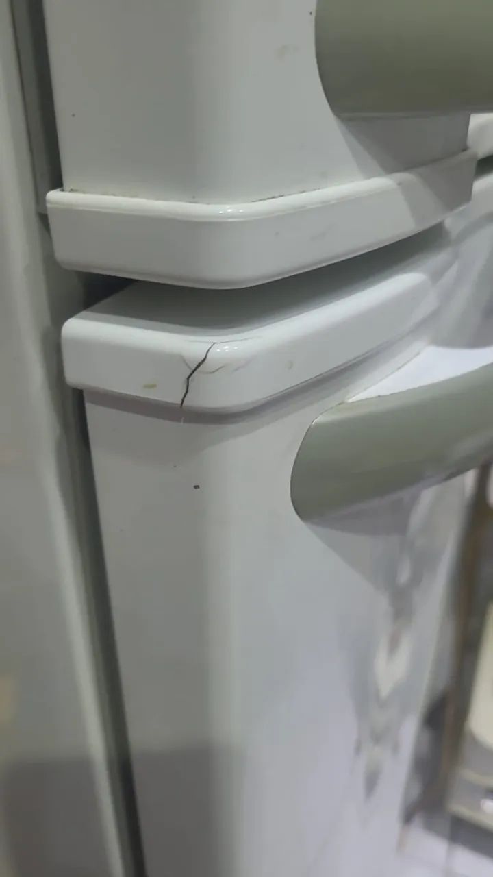 Geladeira Eletrolux DF 380 Litros Freezer - Foto 3
