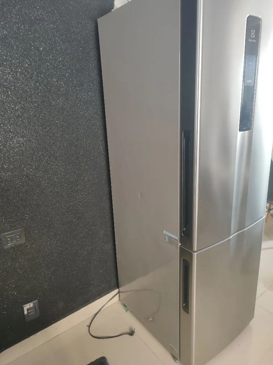 Geladeira semi nova 2025 - Foto 2
