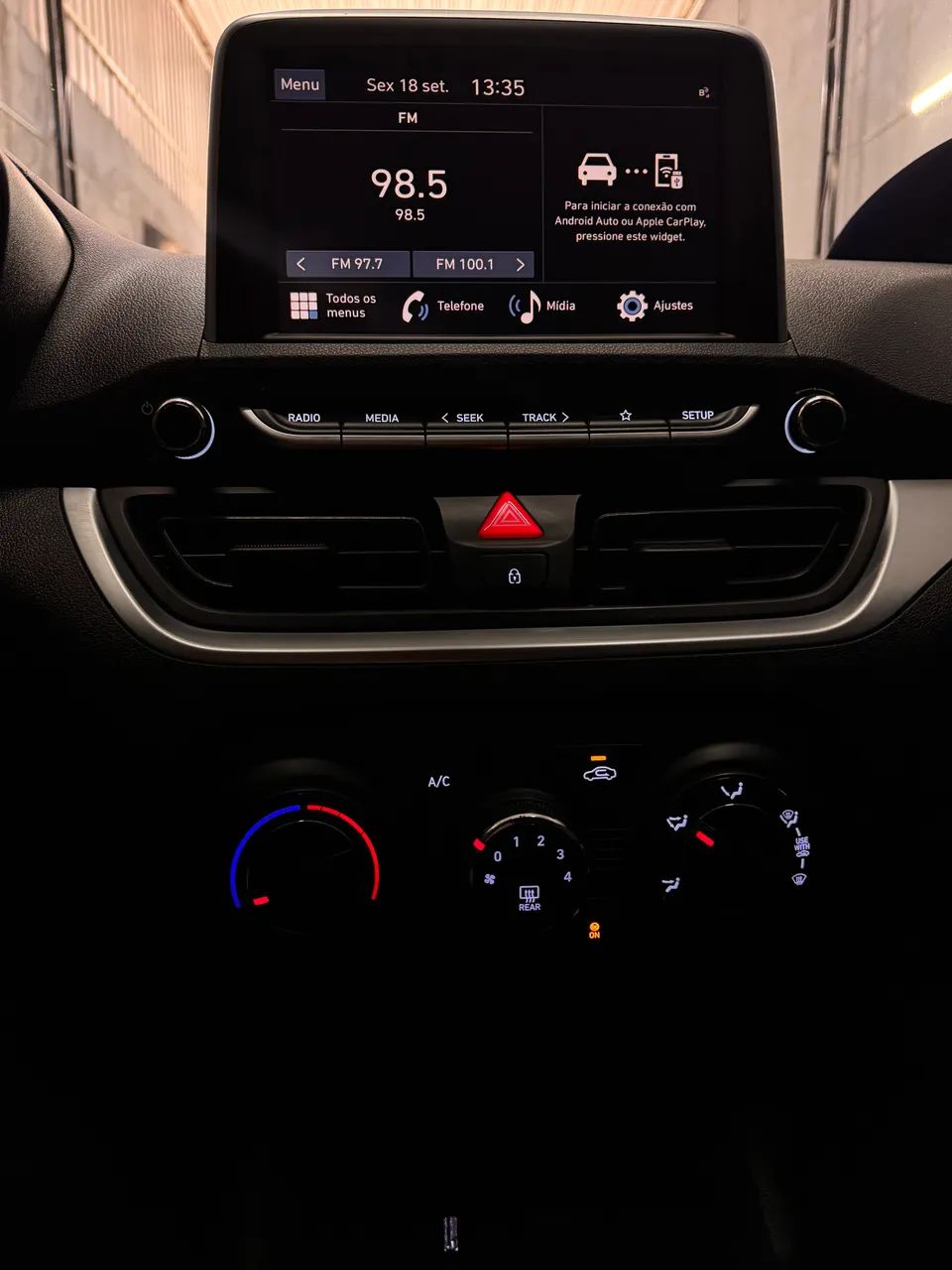 Hyundai HB20 Comfort 1.0 Flex 12V Mec., foto 10 de 11