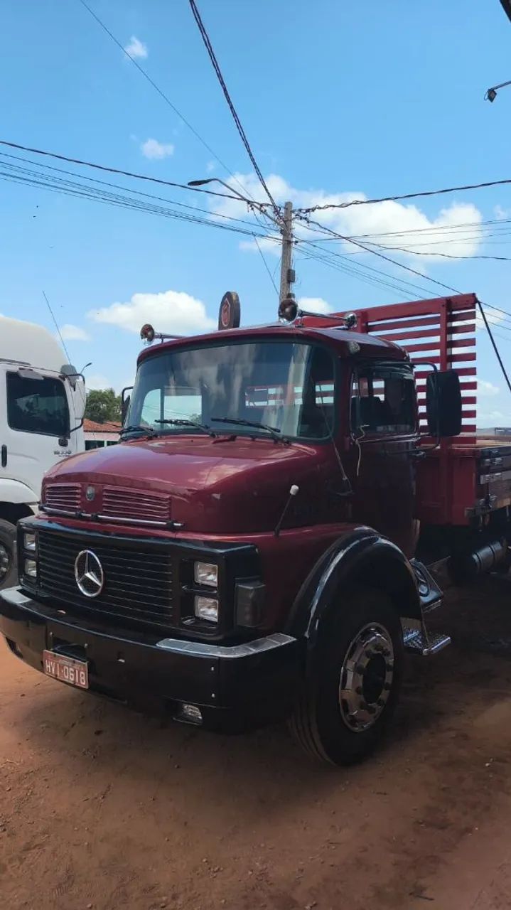 CAMINHÃO MERCEDES - Foto 4