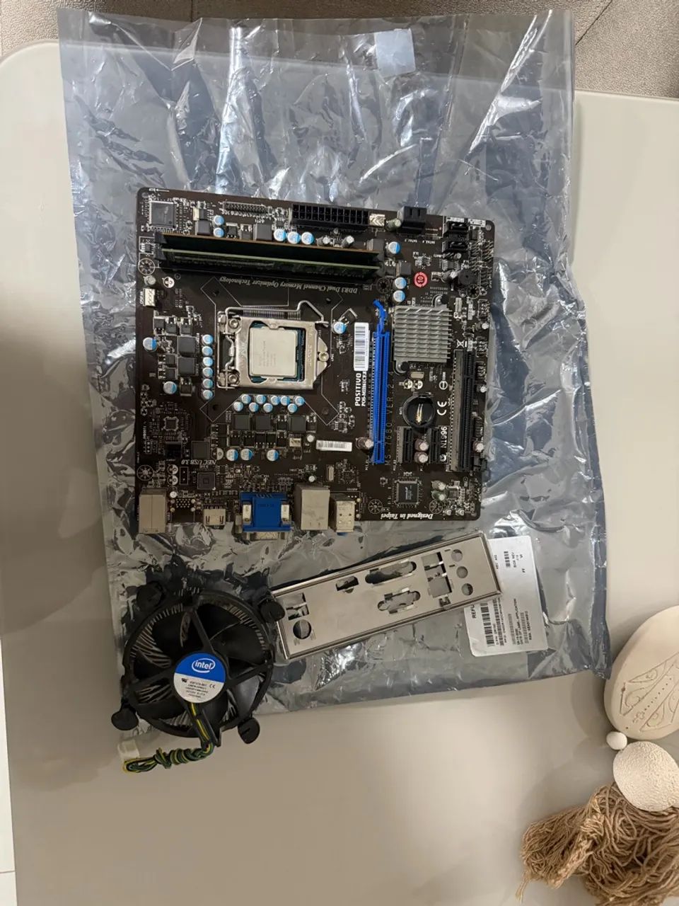 Kit completo: Placa-mãe MSI MS-7680 VER: 2.4 Intel Core i5-3330 8 GB de RAM DDR3 - Foto 4