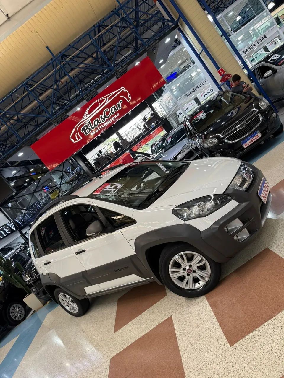 Fiat Idea Adv./ Adv.lock.dualogic 1.8 Flex 5P 2015 - Foto 2