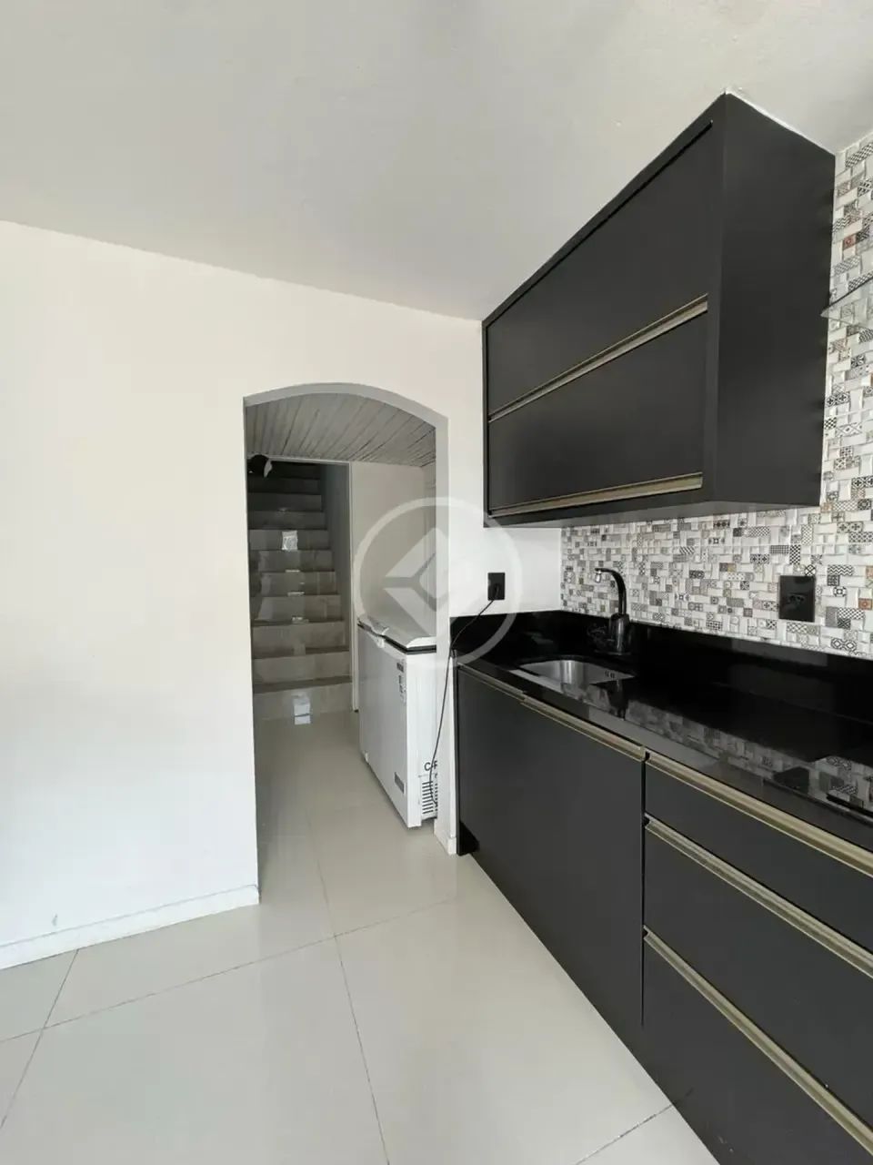 CASA no Bairro Estreito - 5 quartos, suíte e garagem - Foto 2