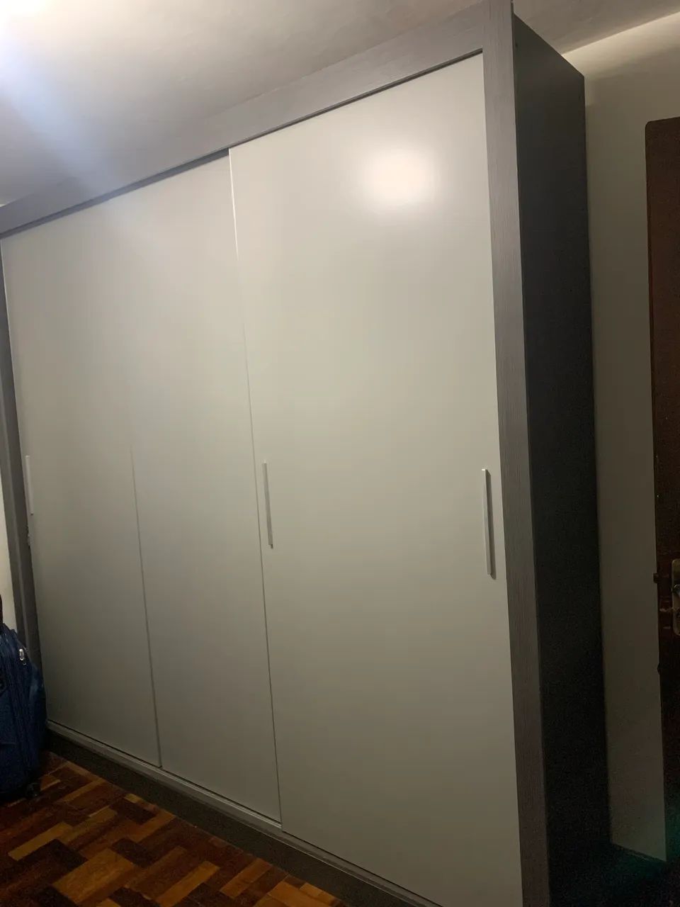 Guarda roupa 
