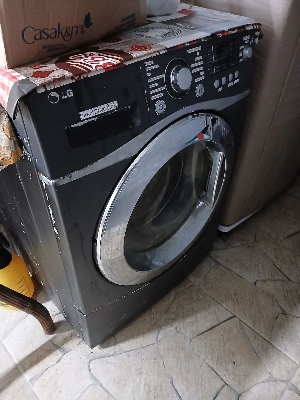 Máquina de lavar roupa e secadora 