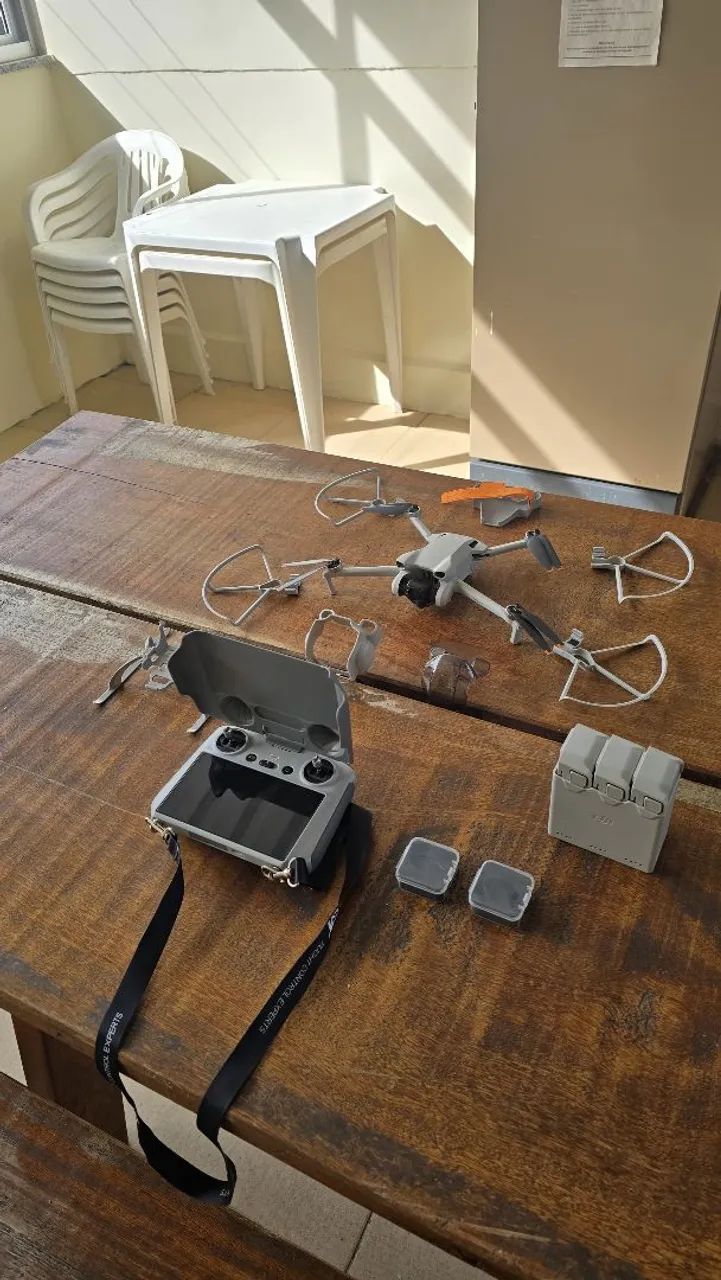 DJI Mini 3 Combo com Tela - Foto 2