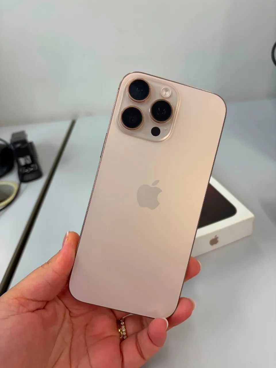 iPhone 16 Pro Max 256GB