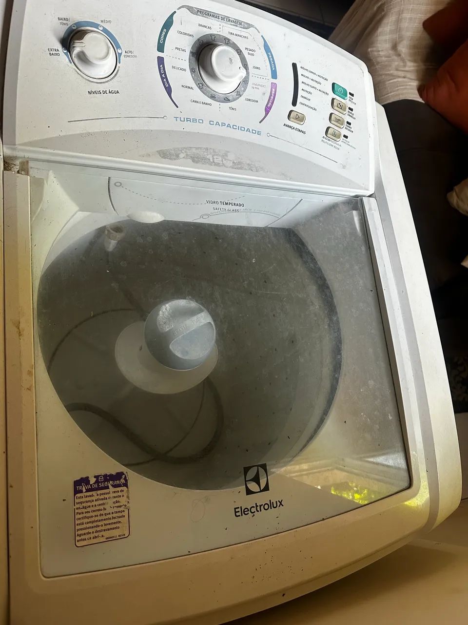 VENDO MÁQUINA ELECTROLUX 12KG - Foto 4