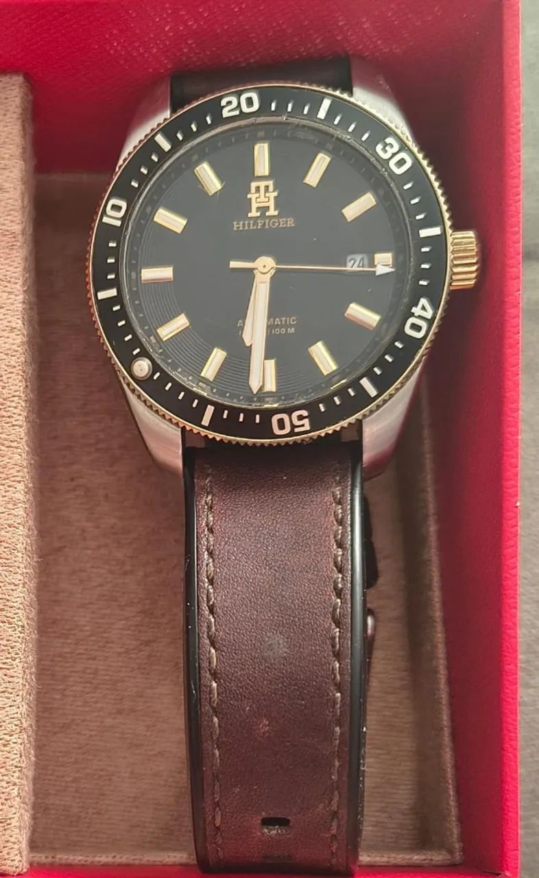 Tommy Hilfiger TH85 Automatic (Resistente a água)