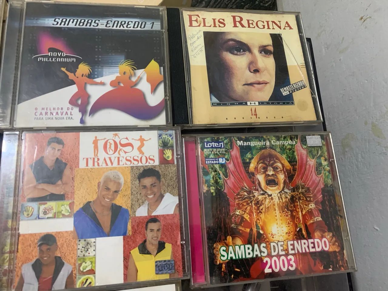 Capas/encartes para CDs (sem mídia). Preço unitário 
