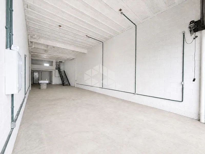 Loja 84.47M² - para Alugar