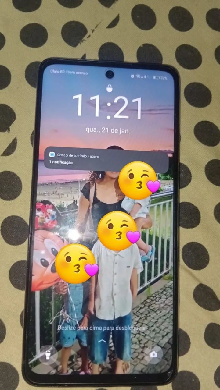 Vendo esse oppo a60 