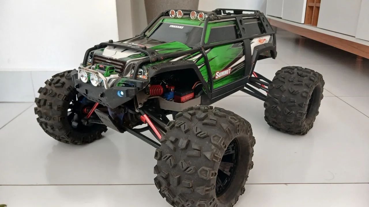 Automodelo traxxas summit Crawler - Foto 2