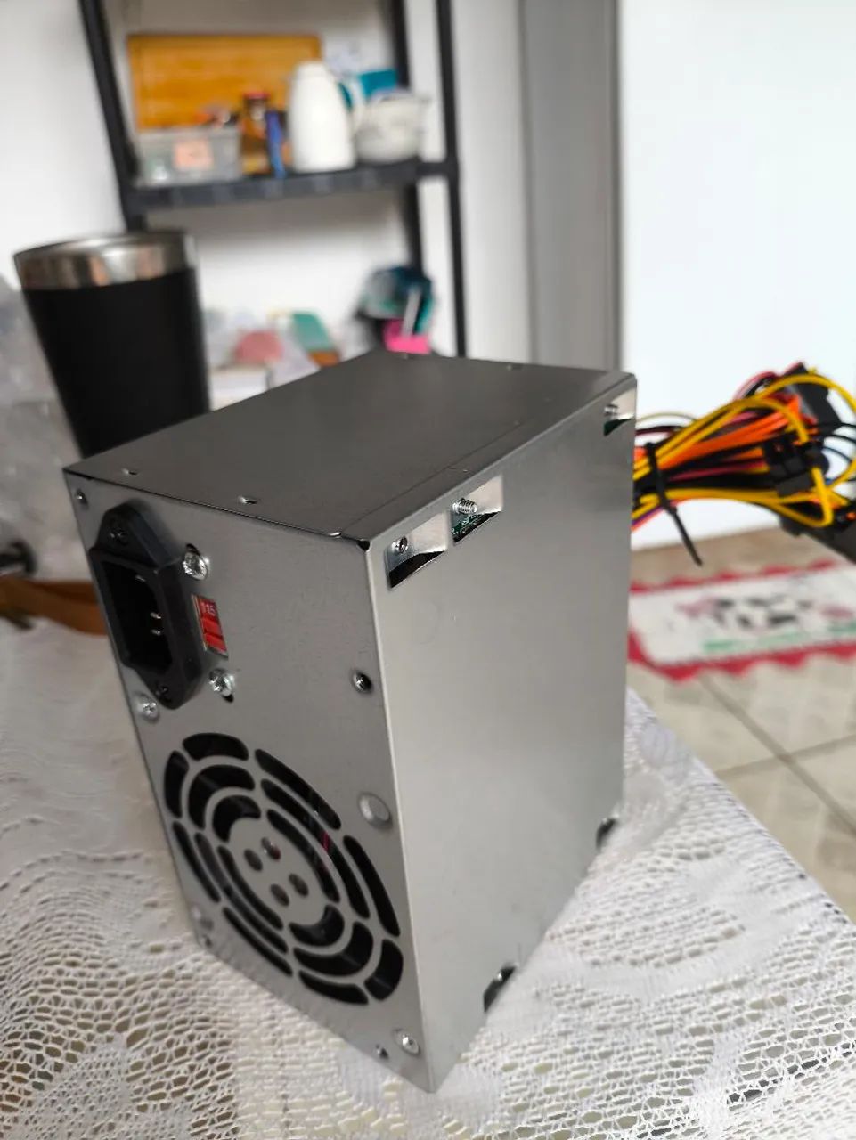 Fonte para Pc 230w + HD de notebook 500gb