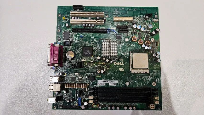 Placa Dell OptiPlex 740 UY894 com AMD Athlon 64 X2 4200+