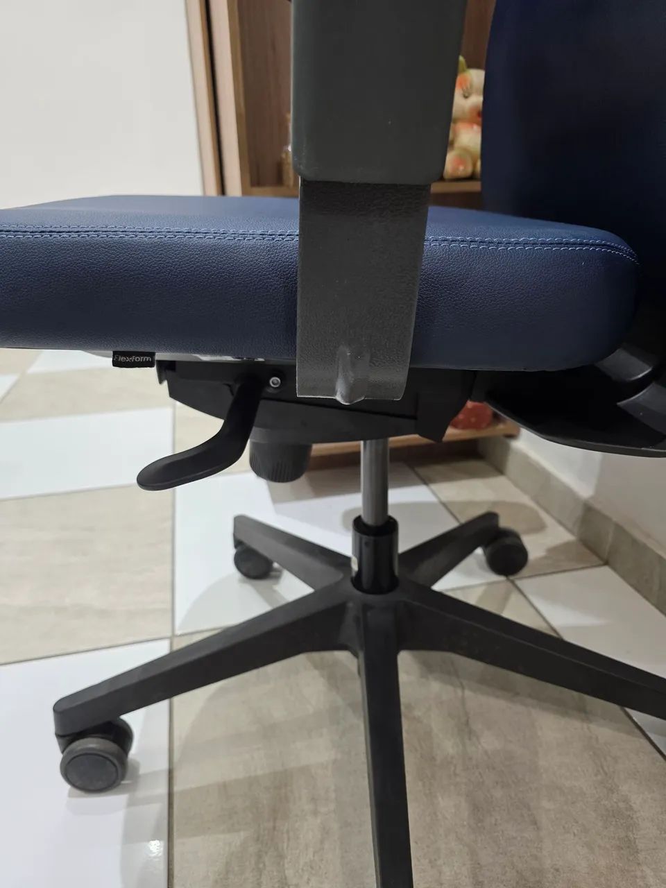 Cadeira de escritório Flexform  - Foto 5