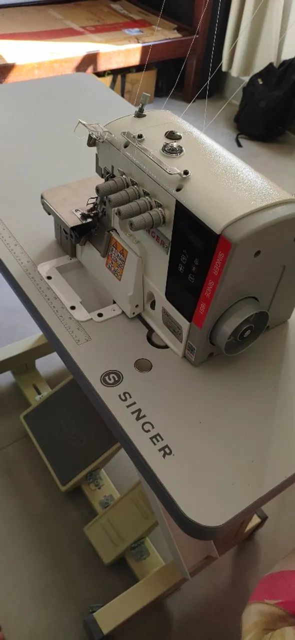 OVERLOCK DIREC DRIVE NOVINHA COM NOTA E GARANTIA  - Foto 5
