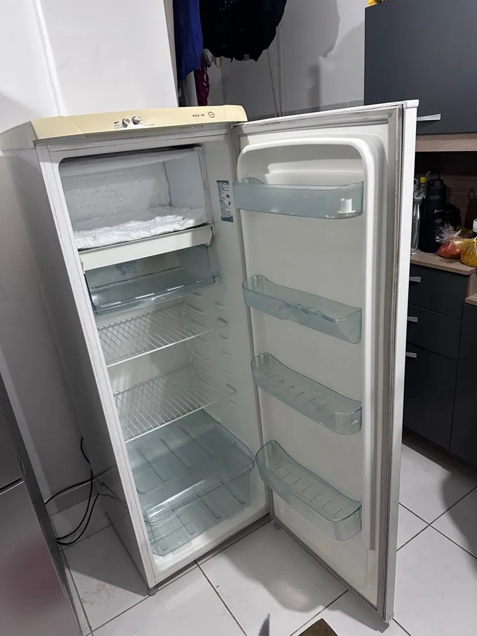 Geladeira ótimo estado 