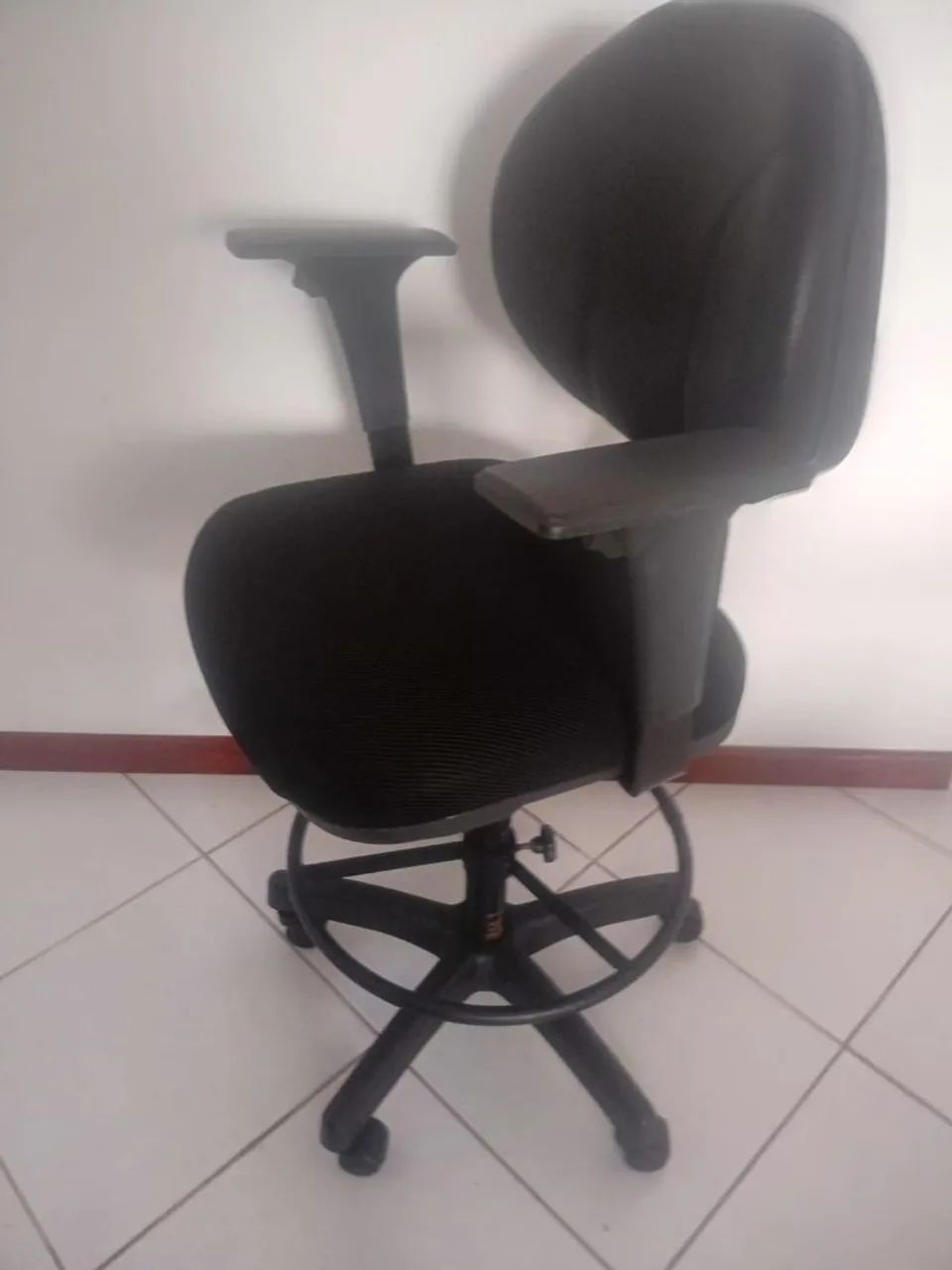 Cadeira caixa  - Foto 2