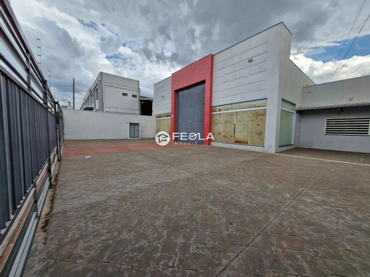 Galpão para alugar em Santa Bárbara D'Oeste, Jardim Pérola, com 690 m² - Foto 2