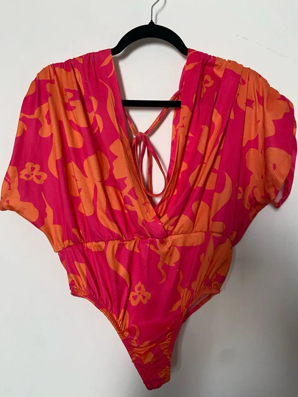 Roupas seminovas - Foto 2