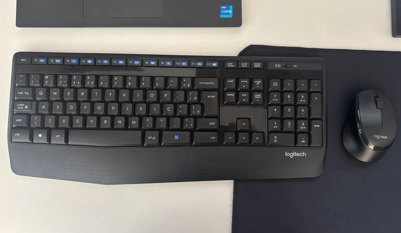 Mouse e teclado sem fio Logitech 