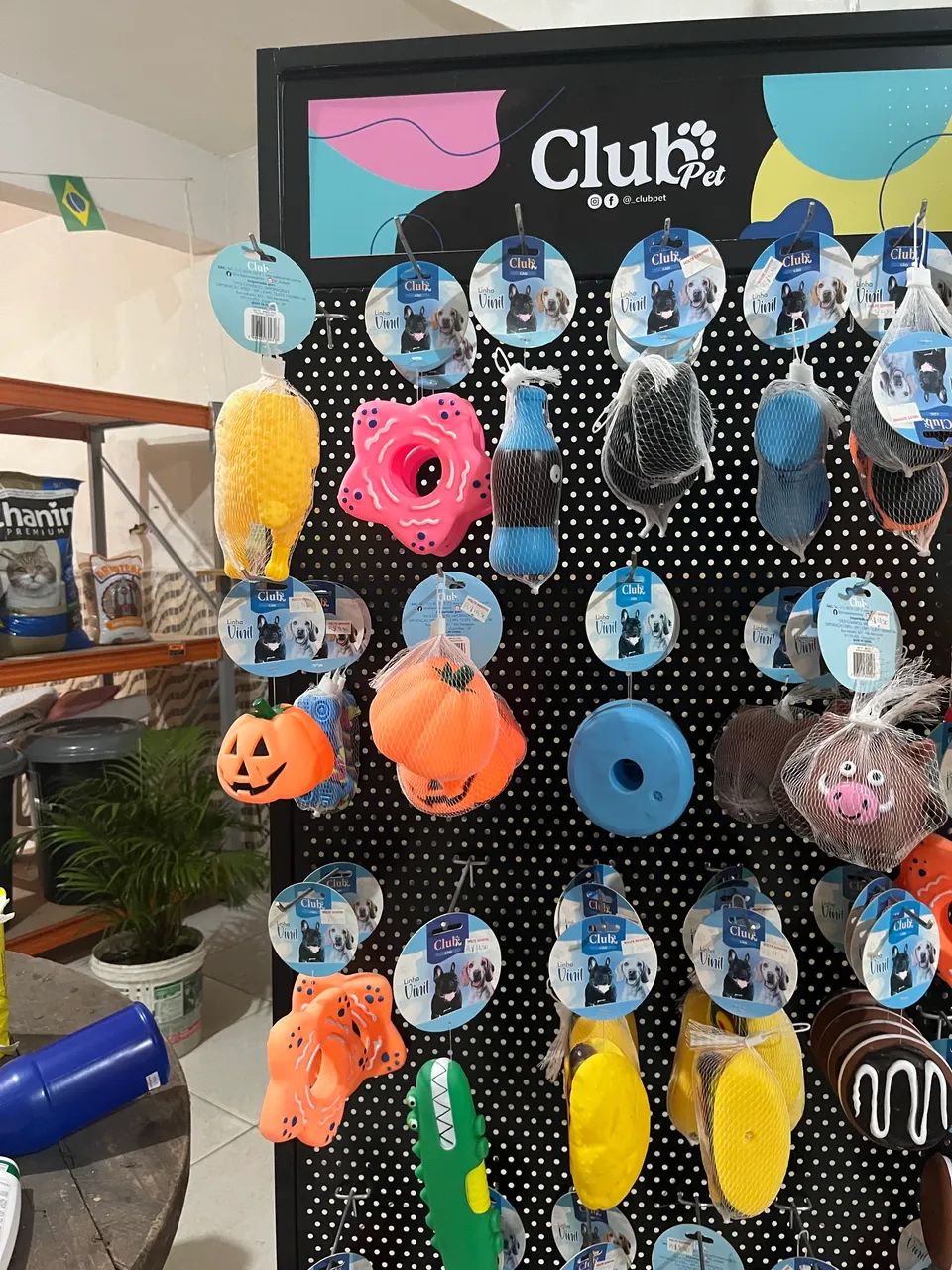 Estante com diversos brinquedos  - Foto 5