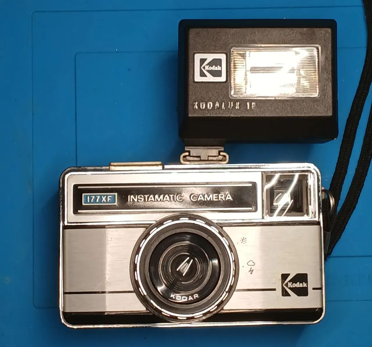 Câmera Kodak Instamatic 177XF