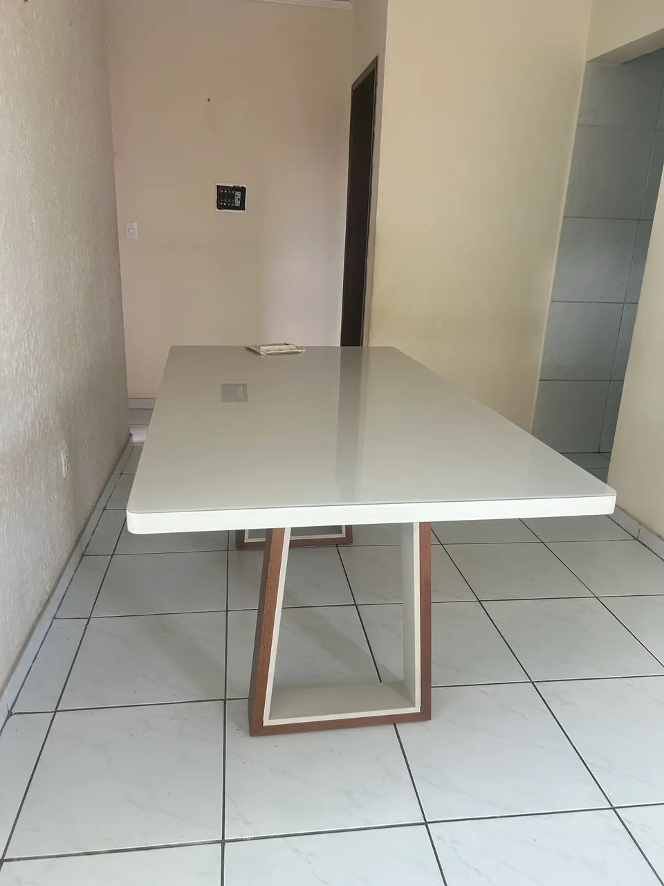 Mesa 6 cadeiras PREÇO NEGOCIÁVEL - Foto 2