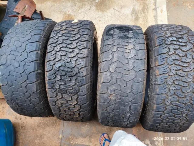 Vendo 04 pneus XBRI Brutus