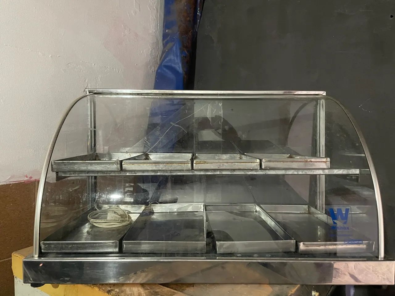 Estufa quente 8 bandejas 