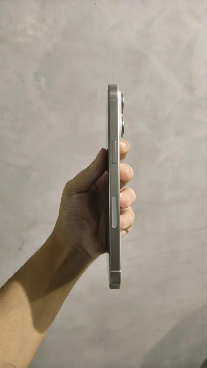 iPhone 15 pro Max - 128Gb - Foto 3