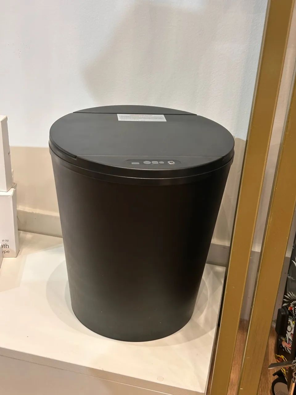 Lixeira eletrônica 