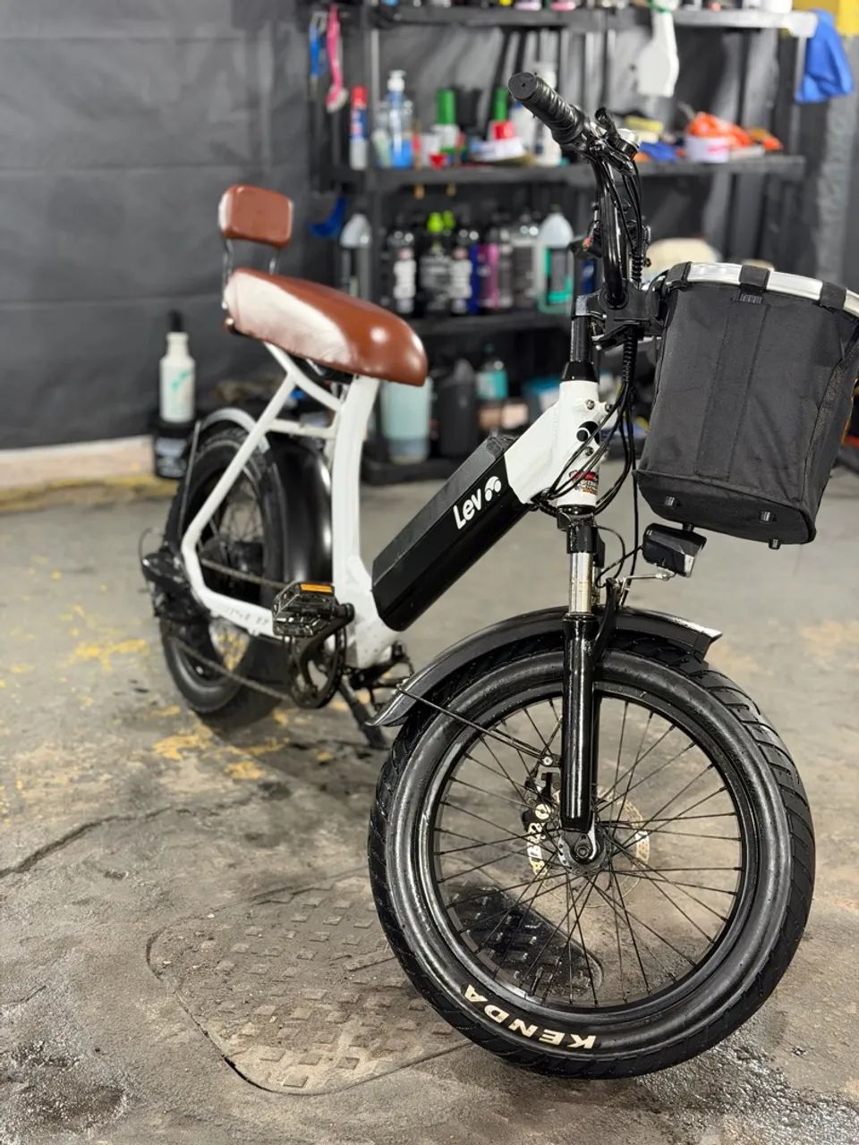 Bicicleta Lev eletrica