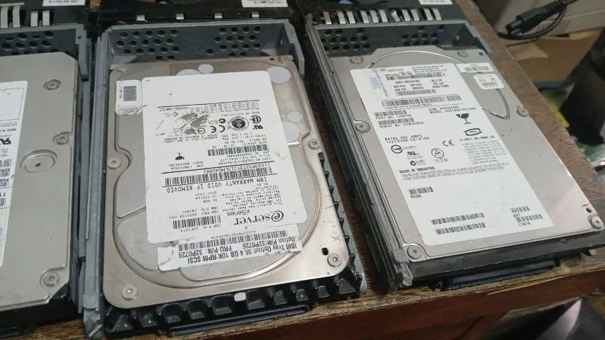 Lote de HD Antigo IBM SCSI - Foto 3