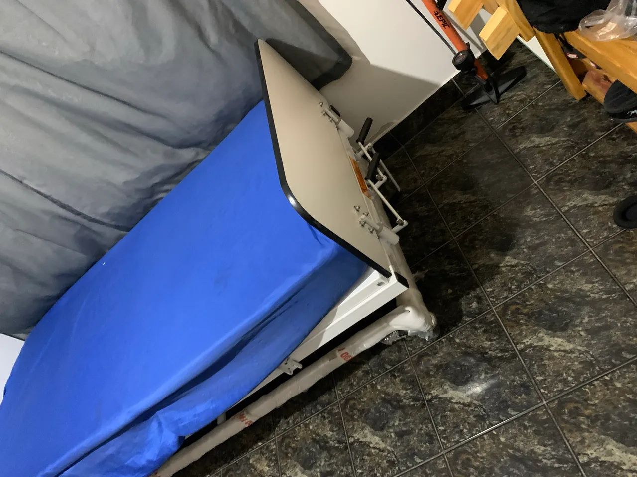 Cama hospitalar  - Foto 3