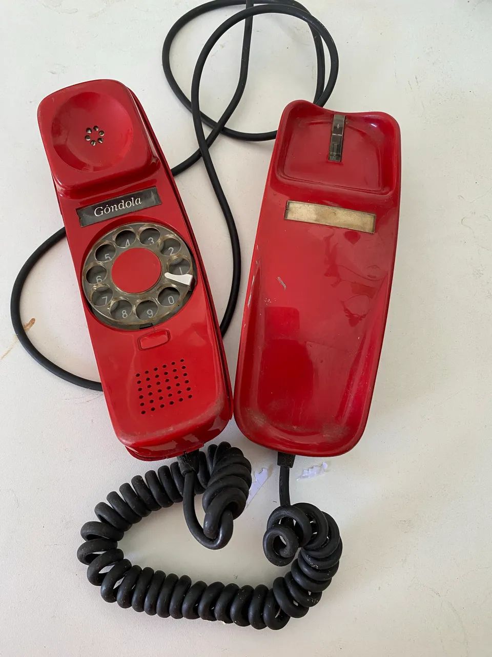 Telefone vermelho antigo  - Foto 2