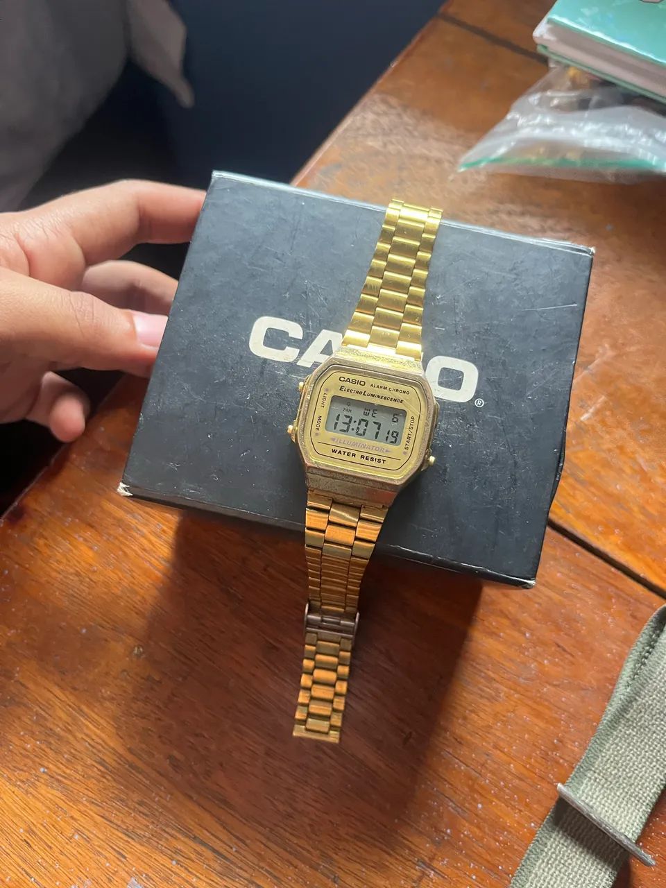 RELÓGIO CASIO DIGITAL DOURADO ? VINTAGE - Foto 2