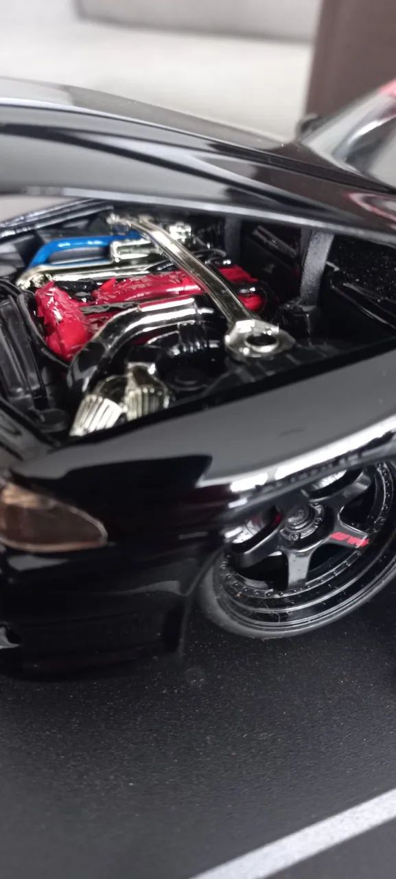 Miniatura Skyline R32 1/18  - Foto 4